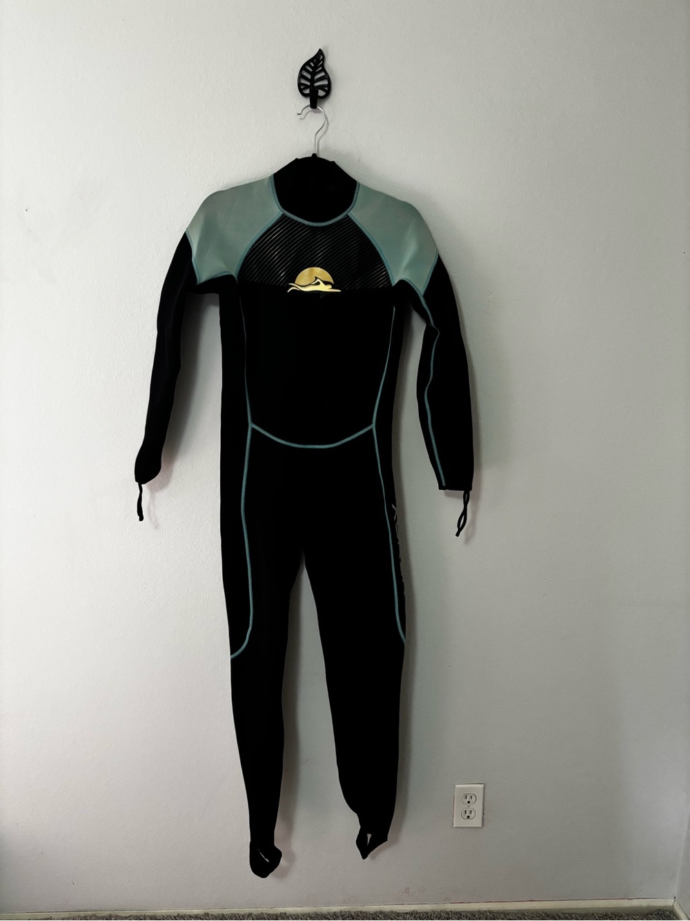 XUKER Women’s Full Wetsuit 3mm Neoprene Black Mint Sz M